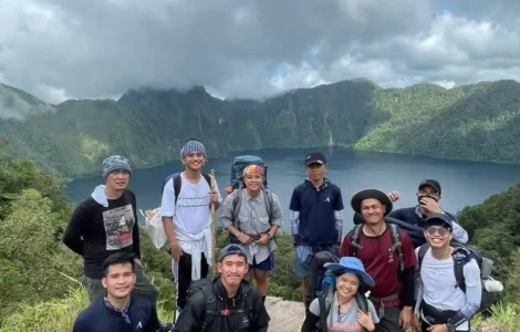 Lake Holon South Cotabato Kule trail picture of crater.
