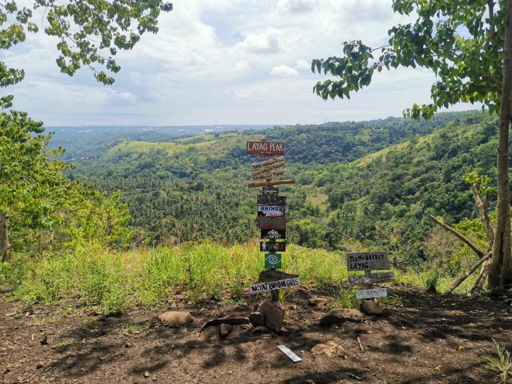 Layag Peak sidetrip to Viper Peak in Bato Toril Davao visited by Manakaay.