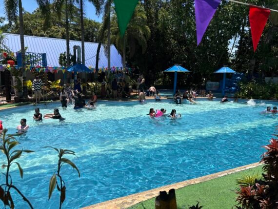 Midori Ice Cold Resort Inawayan Toril Davao swimming pool visited by Manakaay ug Bukid.