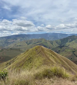 Panimahawa Ridge Impasug-ong Bukidnon trail to other ridge view of Impasug-ong ridges
