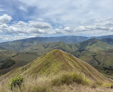 Panimahawa Ridge Impasug-ong Bukidnon trail to other ridge view of Impasug-ong ridges