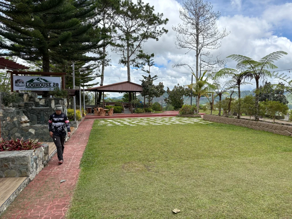 loghouse 28 mountain resort kitaotao bukidnon top of the hill view for events