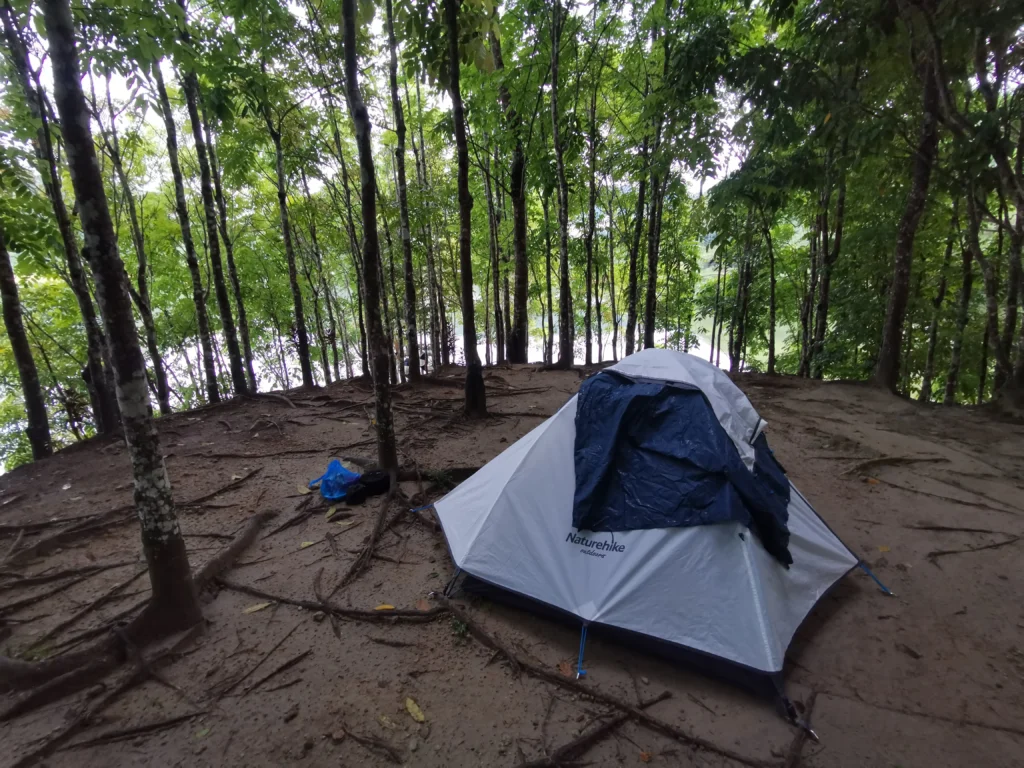 lake leonard mawab davao de oro tent camping beside the lake