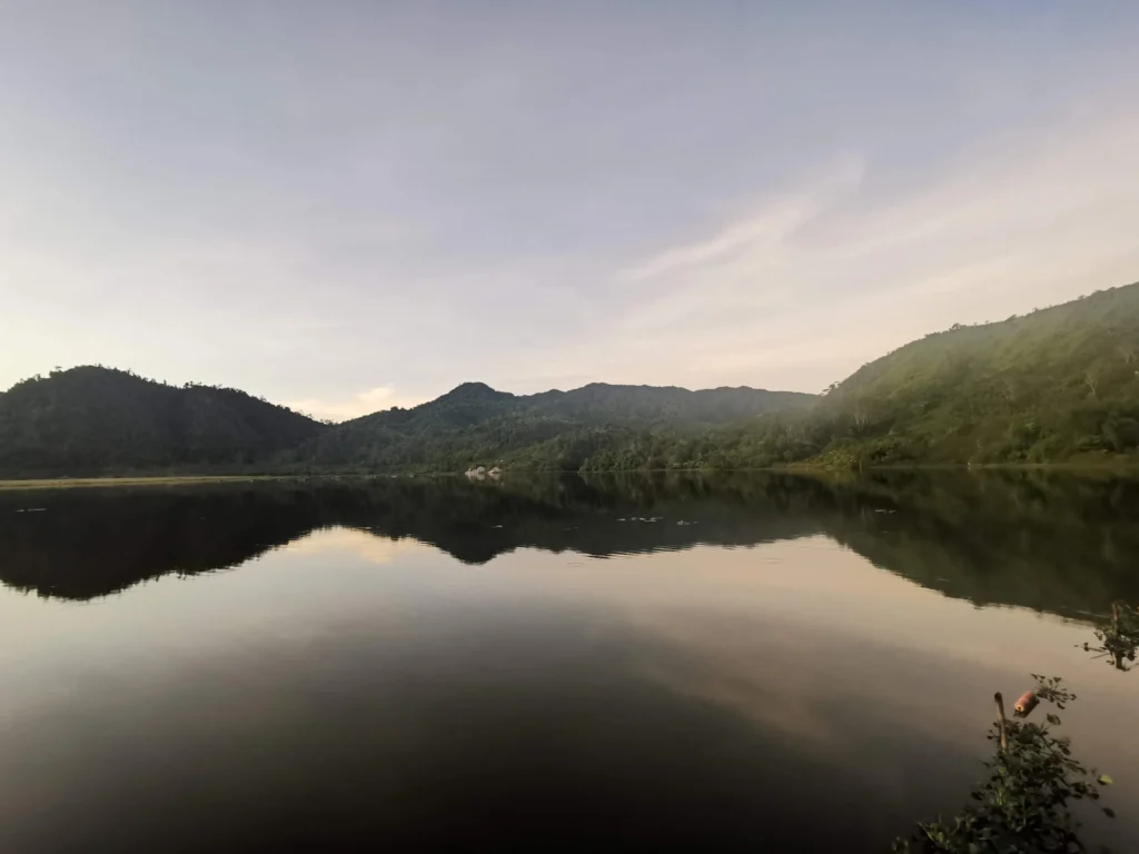 lake leonard mawab davao de oro serene lake mirroring in early morning