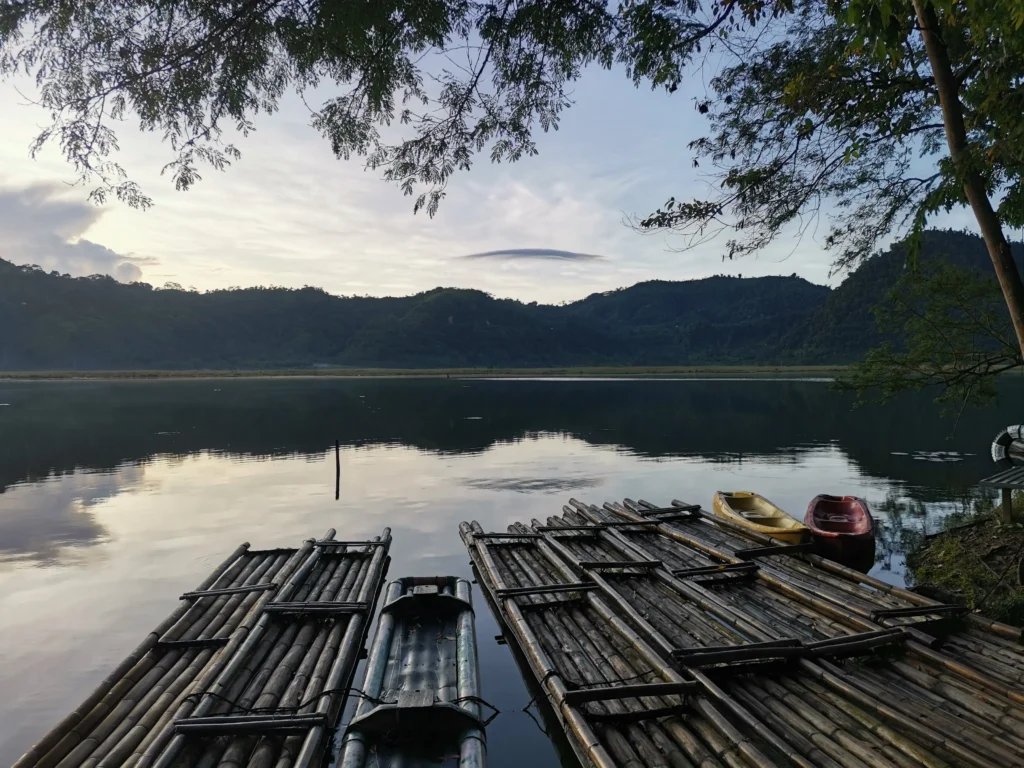 lake leonard mawab davao de oro kayak and boating