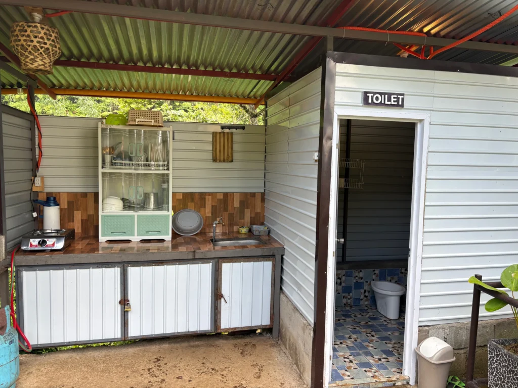 Araw Araw Sunday Family Camping Ground Baracatan Toril common kitchen and toilet